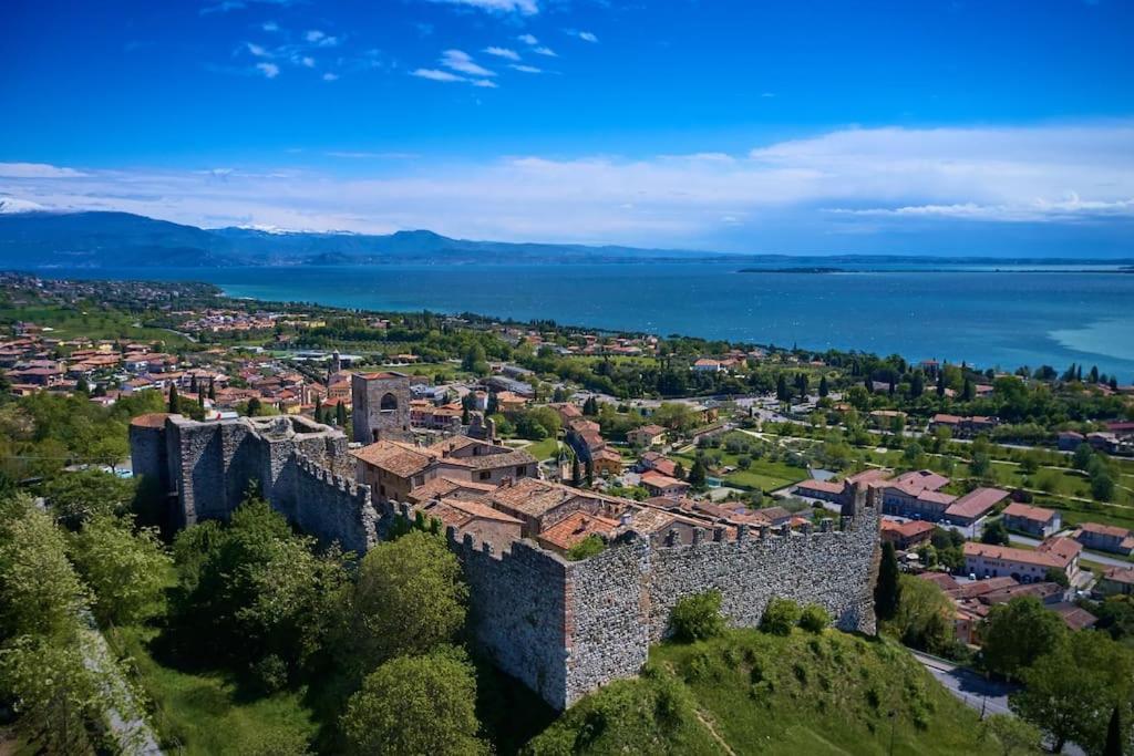 -Piscina E Parcheggio- Casa A Pochi Passi Dal Lago Padenghe sul Garda Exterior foto