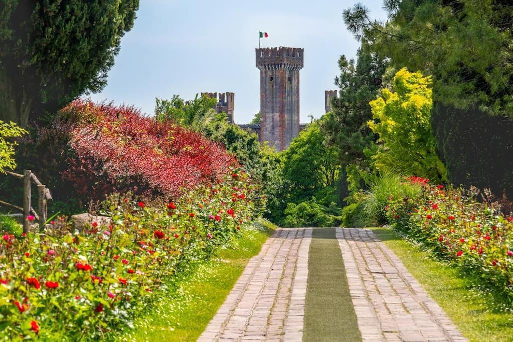 -Piscina E Parcheggio- Casa A Pochi Passi Dal Lago Padenghe sul Garda Exterior foto