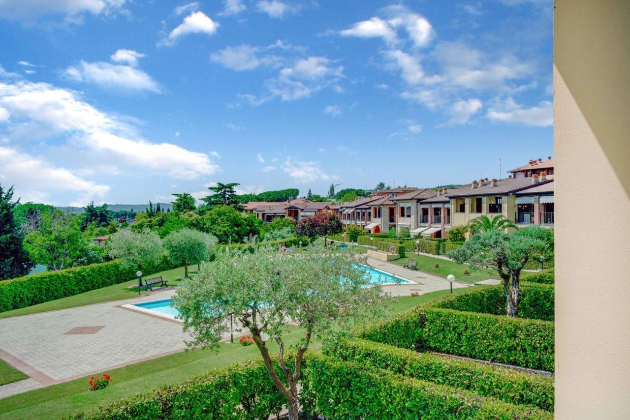 -Piscina E Parcheggio- Casa A Pochi Passi Dal Lago Padenghe sul Garda Exterior foto